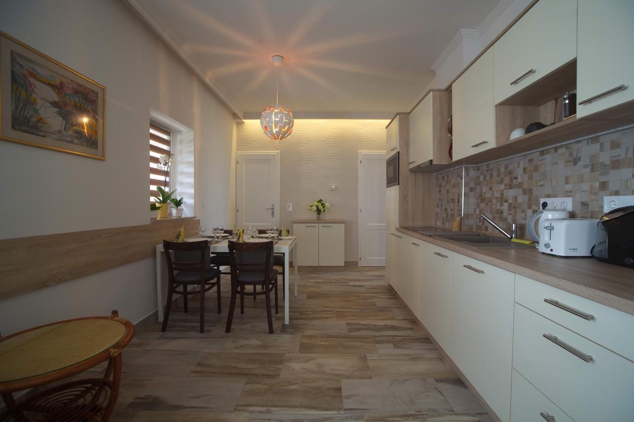 Holiday Home Podium Eger Eksteriør billede